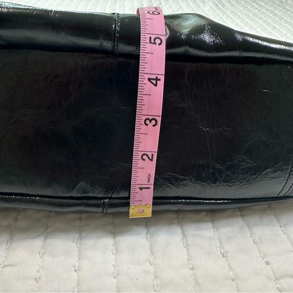 Authentic Vintage Coach Brass Kisslock Pleated Ergo  Patent Black Shoulder Bag - Picture 7 of 13